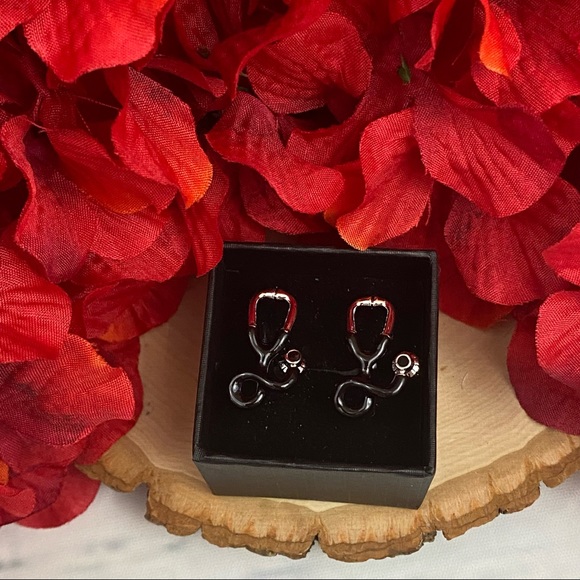 Black and Silver Stethoscope Cufflinks - Picture 13 of 16